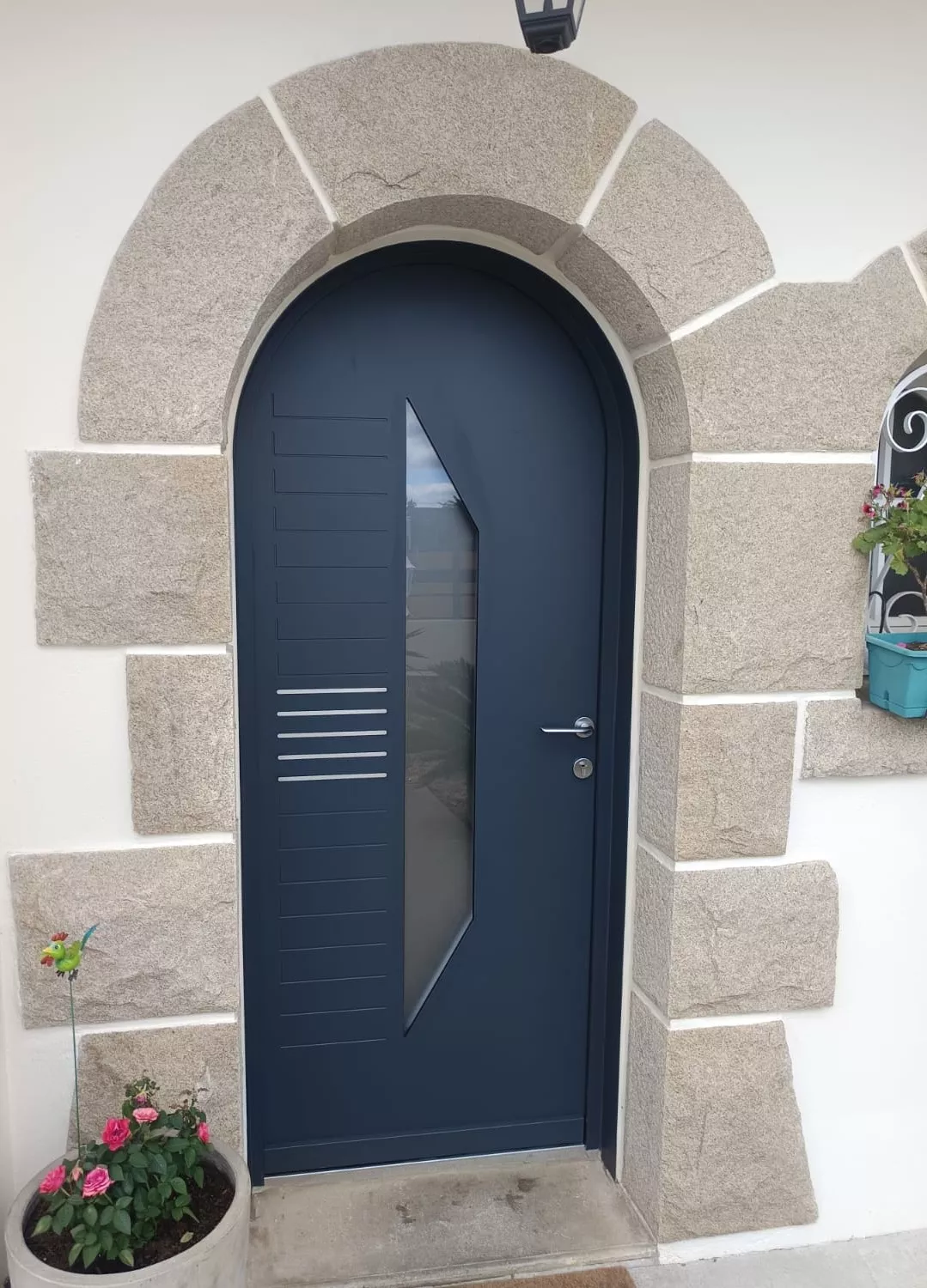 Porte aluminium Alto cintrée à Plérin
